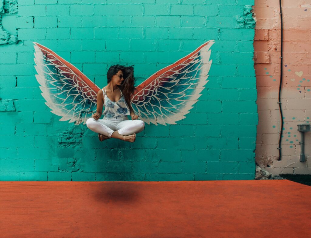 Woman with angel wings as a symbolic image for blog Accessibility in e-commerce: how to make your online shop legally compliant by 2025