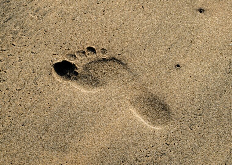Fußabdruck im Sand