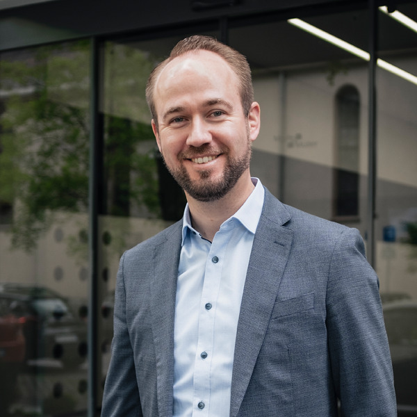 Tobias Marks