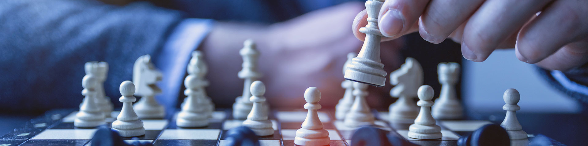 Header Plattform Strategien